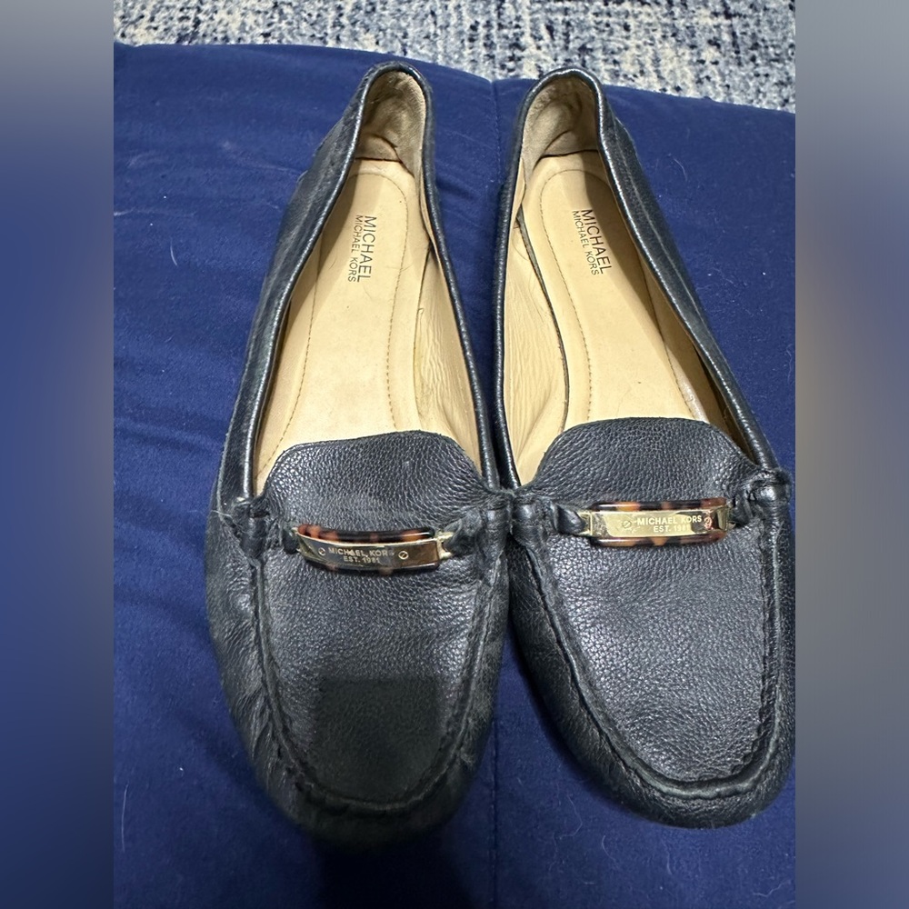 Black Michael Kors flats